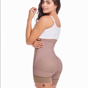 Colombian Butt Lifter Short